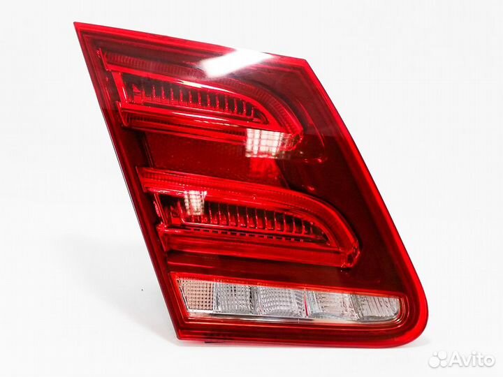 Фонарь левый задний внутр MB W212 рест