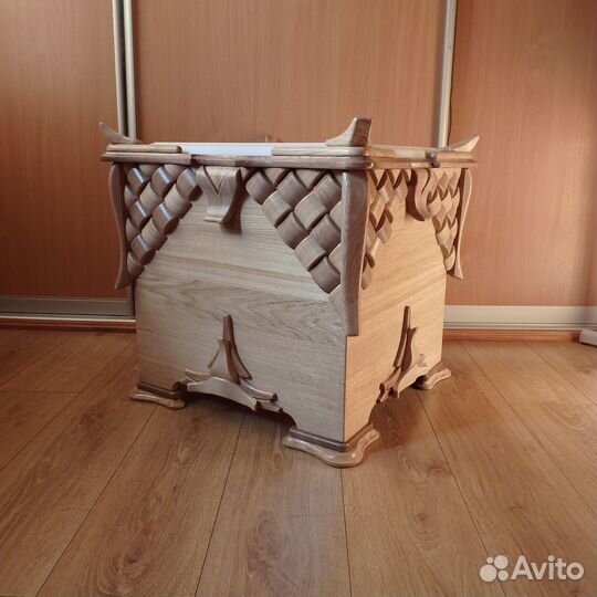 Кашпо для цветов напольное