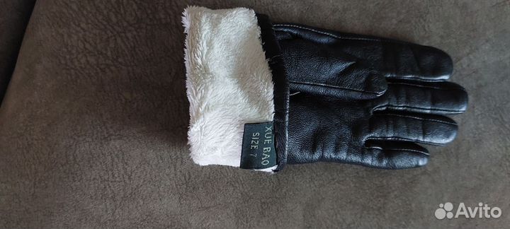 Перчатки женские кожаные новые