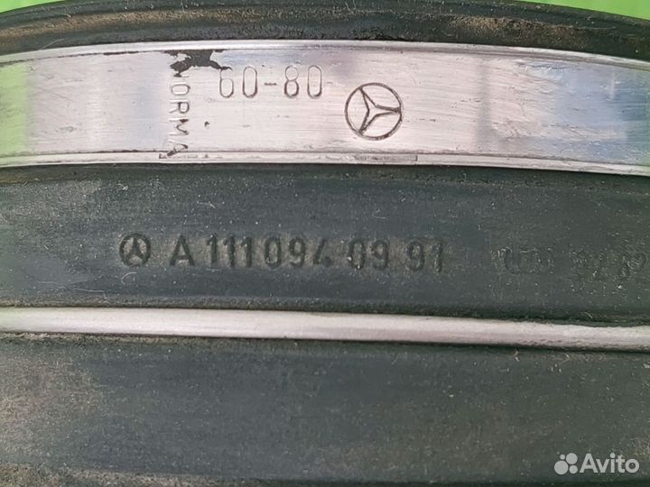 Патрубок воздушного фильтра Mercedes-Benz W203