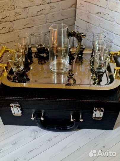 Рюмки перевёртыши с бокалом В чемоданчике+ подосом