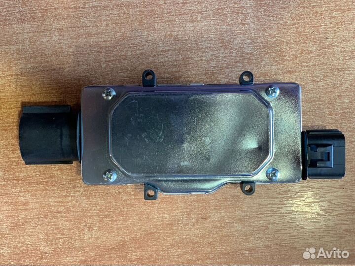 Блок управления вентилятором Форд Фокус 2 3