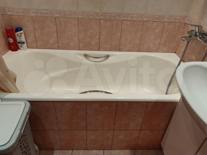 2-к. квартира, 50,2 м², 7/14 эт.