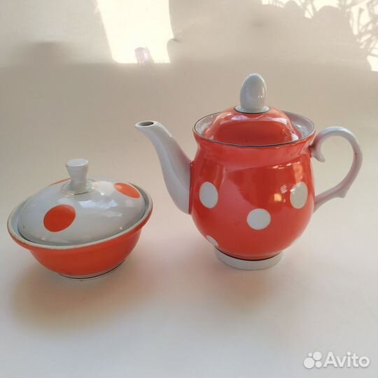 Чайник заварочный СССР красный в горох
