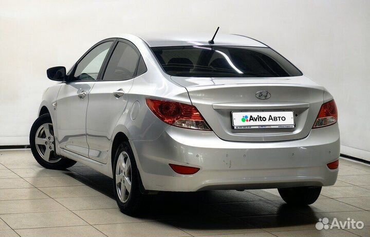 Hyundai Solaris 1.6 AT, 2012, 216 000 км