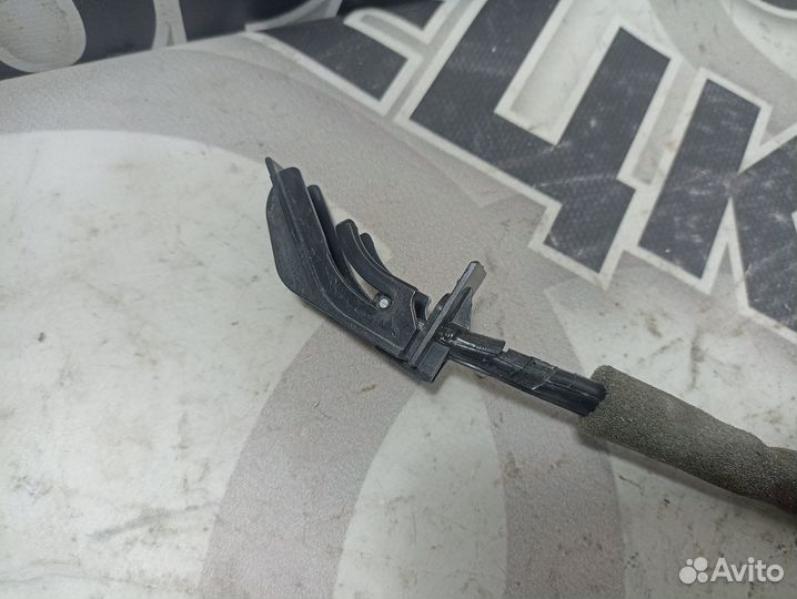 Трос замка передний левый BMW E65