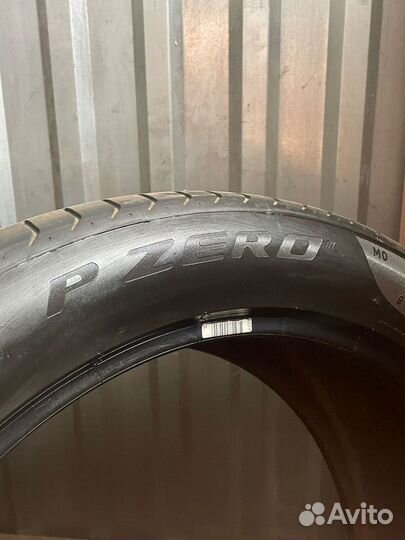 Pirelli P Zero 295/40 R21 111Y