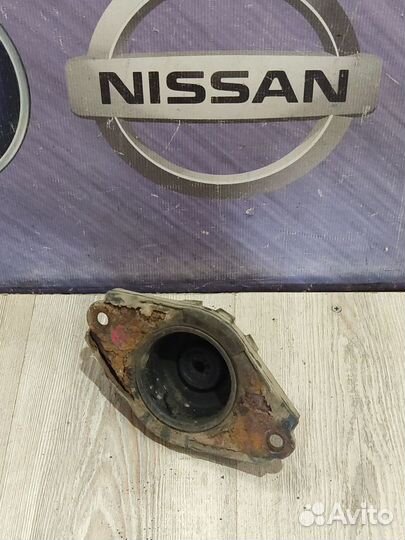 Опора стойки Nissan primera P12 Лев, Прав