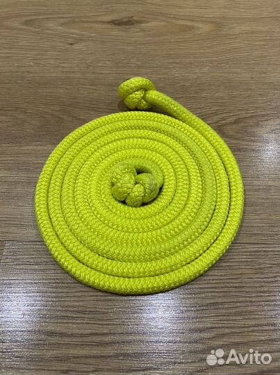 Гимнастическая скакалка sasaki