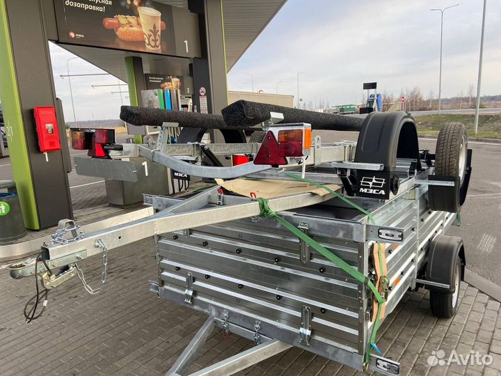 Прицеп легковой одноосный