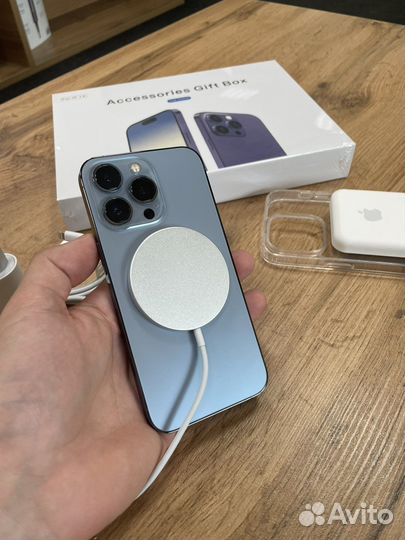 Gift Box (6 аксессуаров для apple)