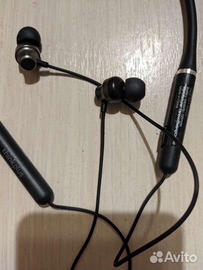 Беспроводные блютуз наушники lenovo HE05 новые