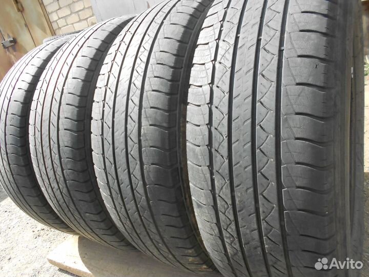 Michelin Latitude Tour HP 225/65 R17