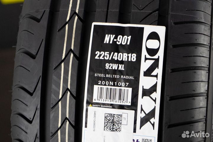 ONYX NY-901 225/40 R18 92W