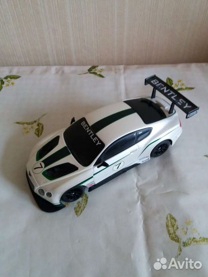 Машинки простые и на радиоуправлении