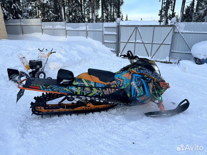 BRP Ski-Doo summit XM 800 e-tec 154