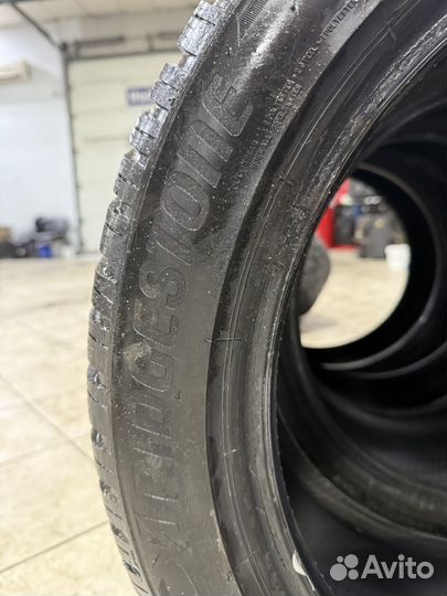 Bridgestone Blizzak LM-005 245/45 R18