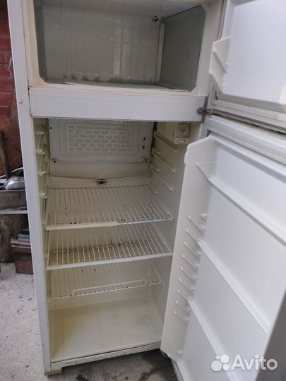 Холодильник