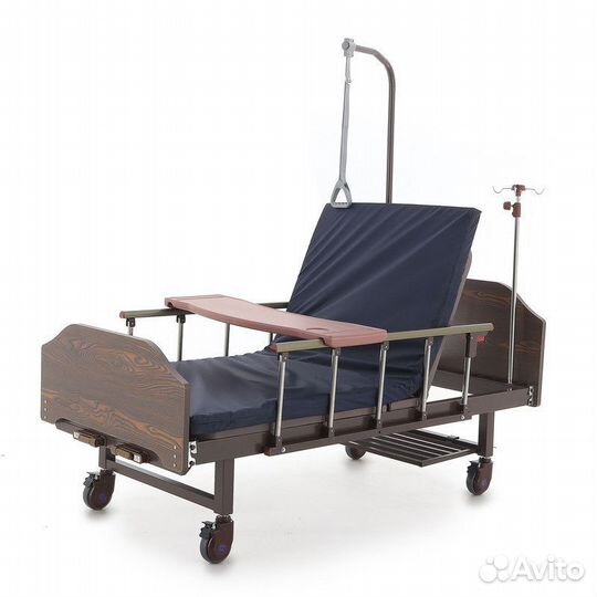 Медицинская кровать для лежачих