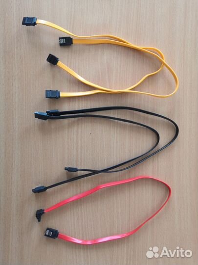 Кабель SATA