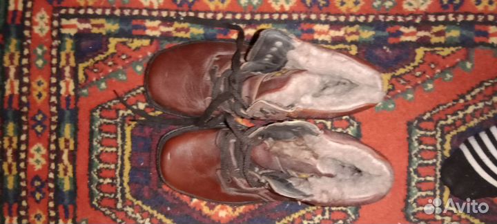 Продам ботинки зимние мужские