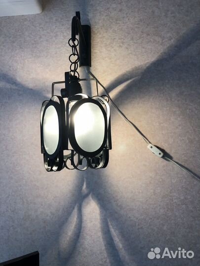 Настенный светильник бра