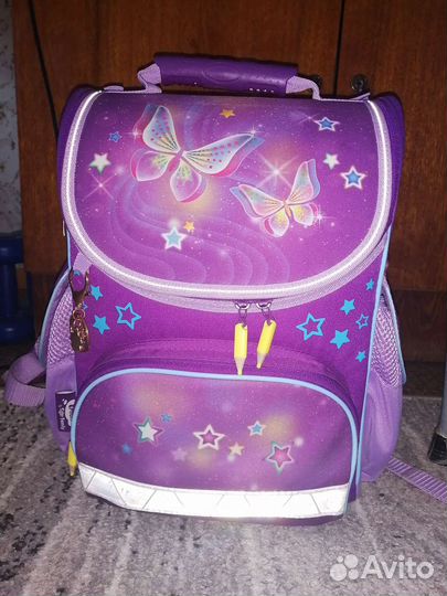 Рюкзак школьный для девочки 1 класс
