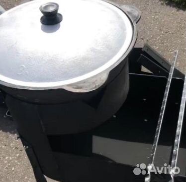 Мангал с подказанником 8-10 л