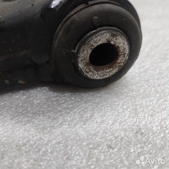 Рычаг передний правый нижний Mazda 3 BK