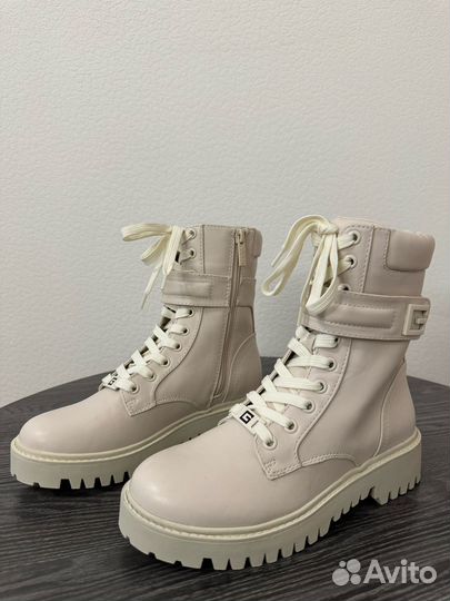Женские ботинки Guess оригинал