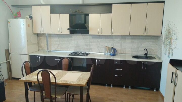 2-к. квартира, 55 м², 4/4 эт.