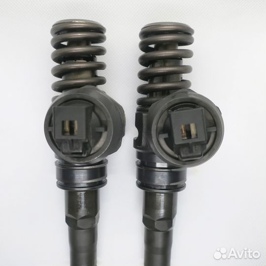 Насос форсунка Bosch 1.9 TDI 038130073AA