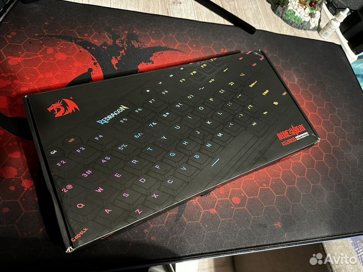 Игровая механическая клавиатура redragon k621rgb
