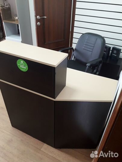 Ресепшн стойка администратора бу