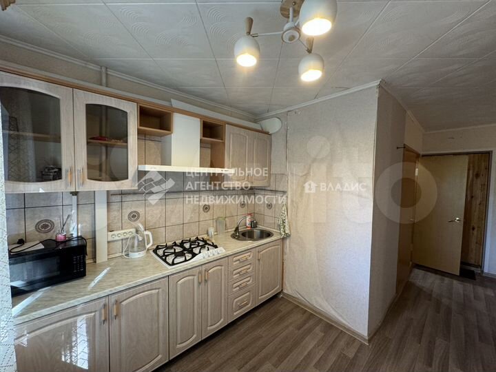 2-к. квартира, 70 м², 2/9 эт.