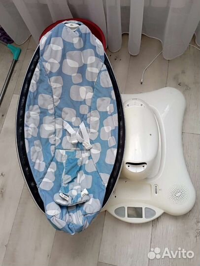 Детские электронные качели 4moms