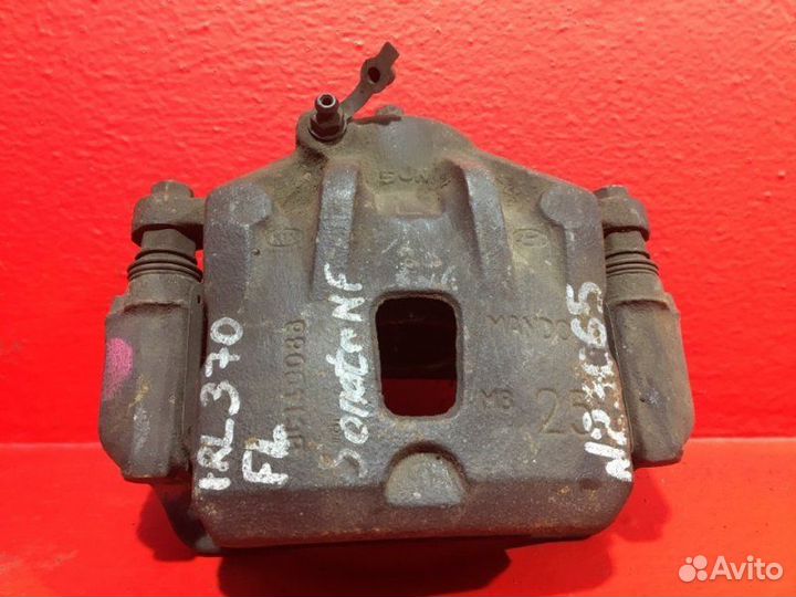 Суппорт передний левый Hyundai Sonata NF G4KC 2007