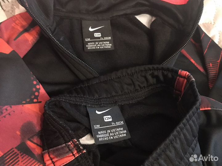 Спортивный костюм