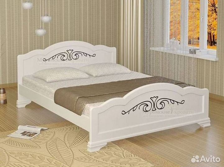 Кровать из массива дерева от производителя