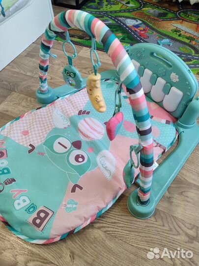 Развивающий коврик с пианино