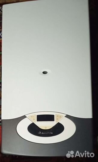 Газовый котел двухконтурный аристон
