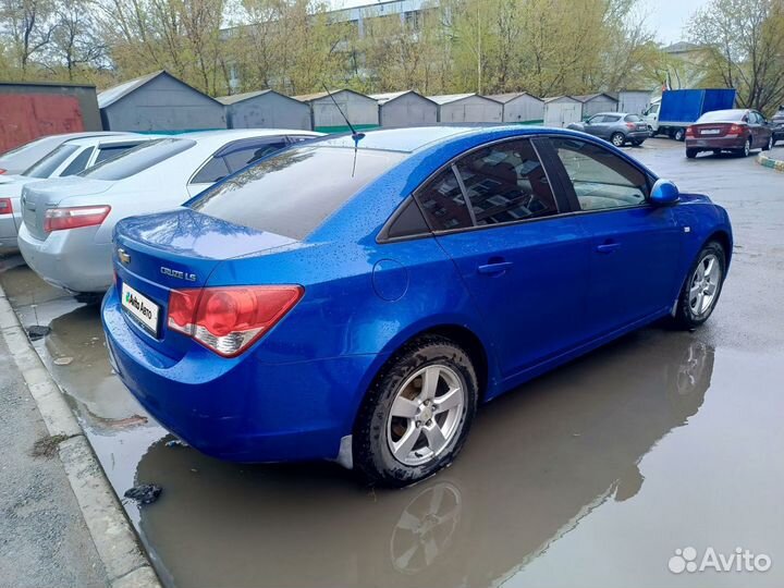 Chevrolet Cruze 1.8 МТ, 2011, 250 998 км