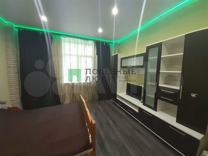 3-к. квартира, 73,3 м², 1/2 эт.