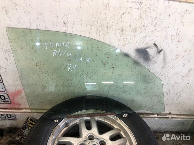 Стекло переднее правое Toyota RAV 4 2005-2013