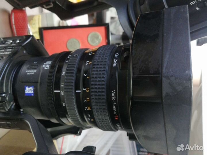 Объектив Karl Zeiss