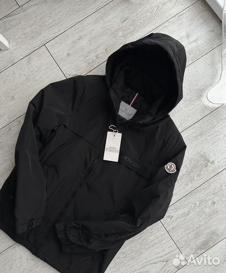 Ветровка moncler