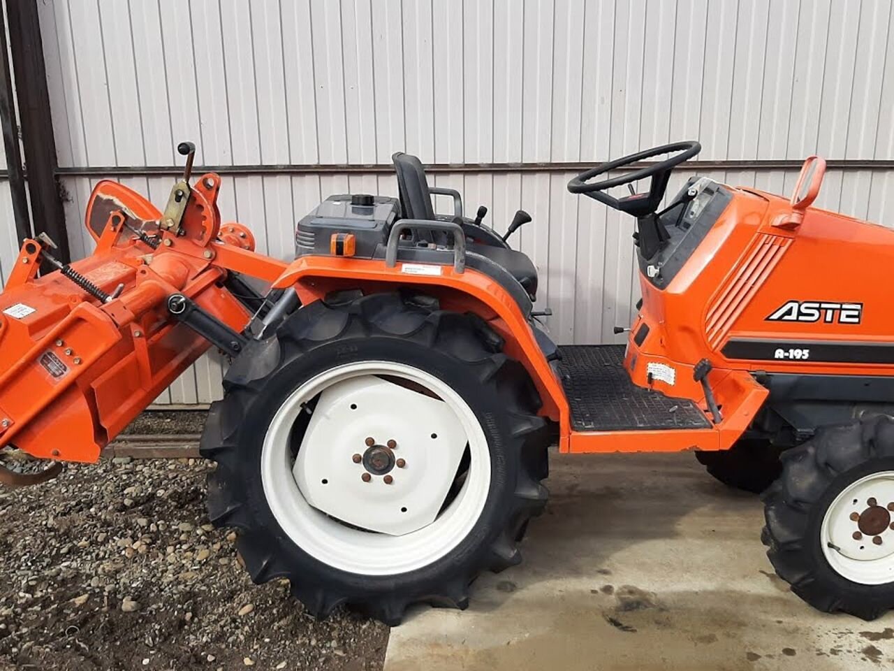 Kubota ASTE A-195