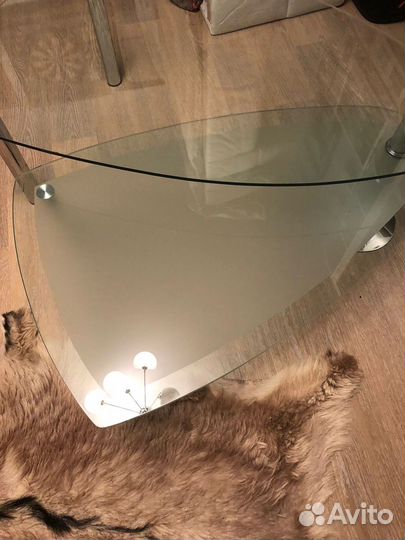 Стол стеклянный журнальный раздвижной