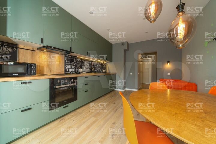 3-к. квартира, 95 м², 5/10 эт.