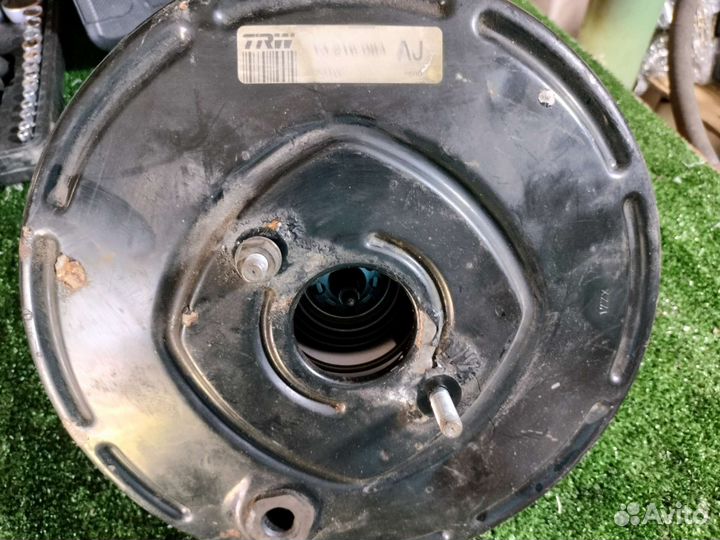 Вакум тормозной opel astra h